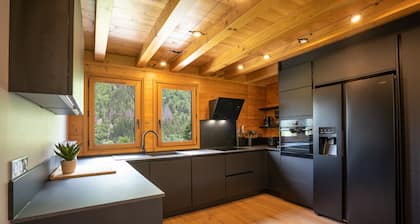 Grosse Pierre · Chalet 180m2 | Cheminée | Jacuzzi | Vue | Taconnaz