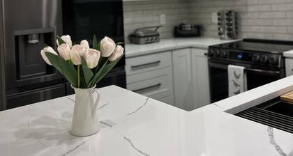 Luxury Condo-Downtown Bellevue