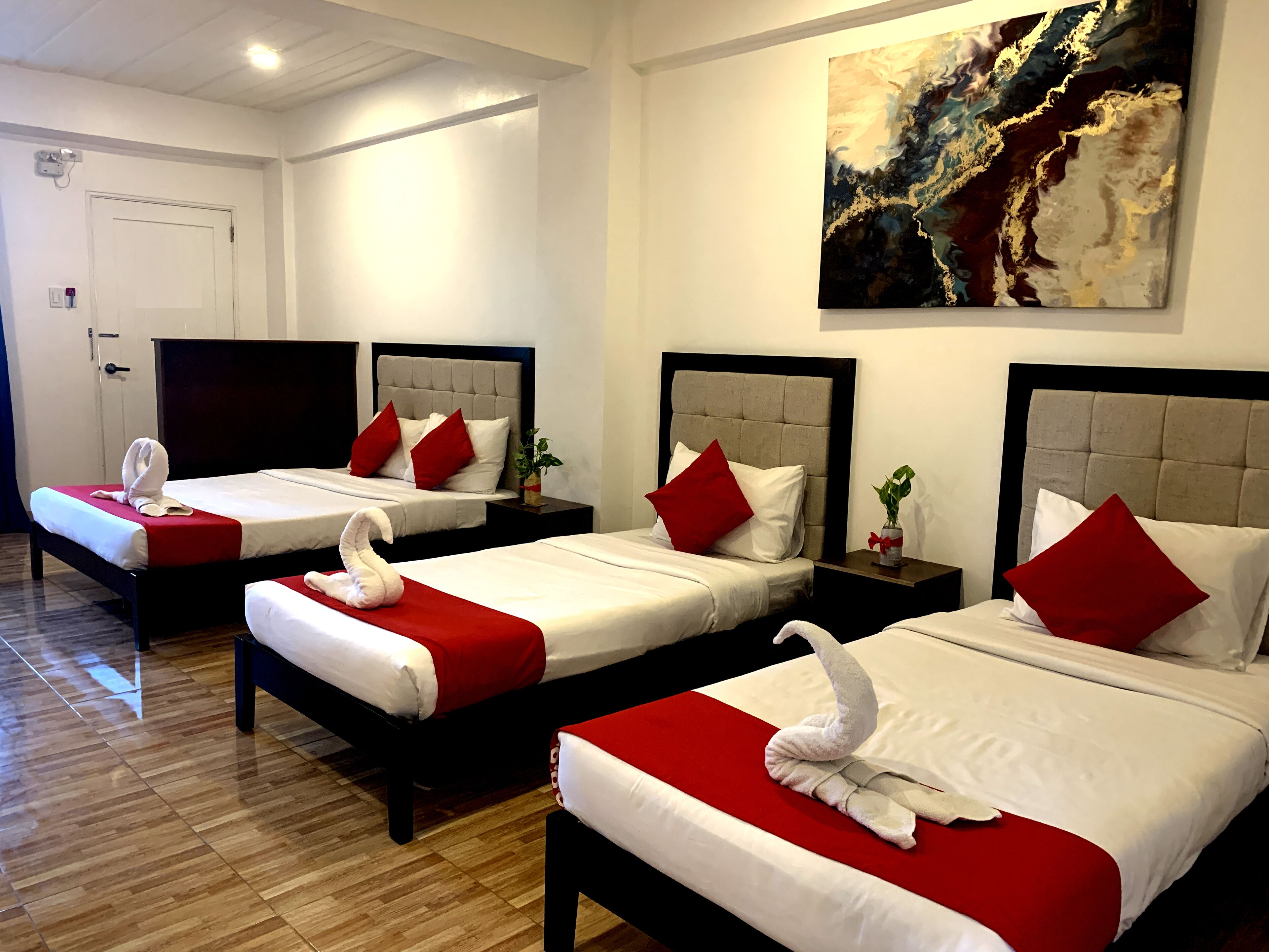 premium quadruple room | desk, rollaway beds, free wifi, bed sheets
