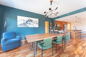 Dining - Scenic Bliss Penthouse | Prime Location (Canmore)