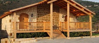 stone cottage with jacuzzi and chimney for up to 2 guests,.