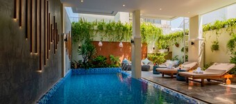 Hoi An Merrily De Art Hotel