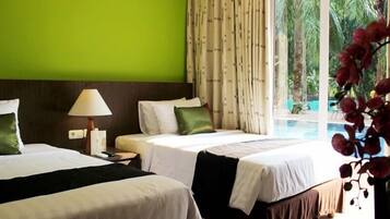 Deluxe Double or Twin Room, 1 King Bed, Non Smoking, Pool View | Premium bedding, down comforters, iron/ironing board, free WiFi