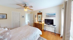 2 bedrooms, Internet, bed sheets