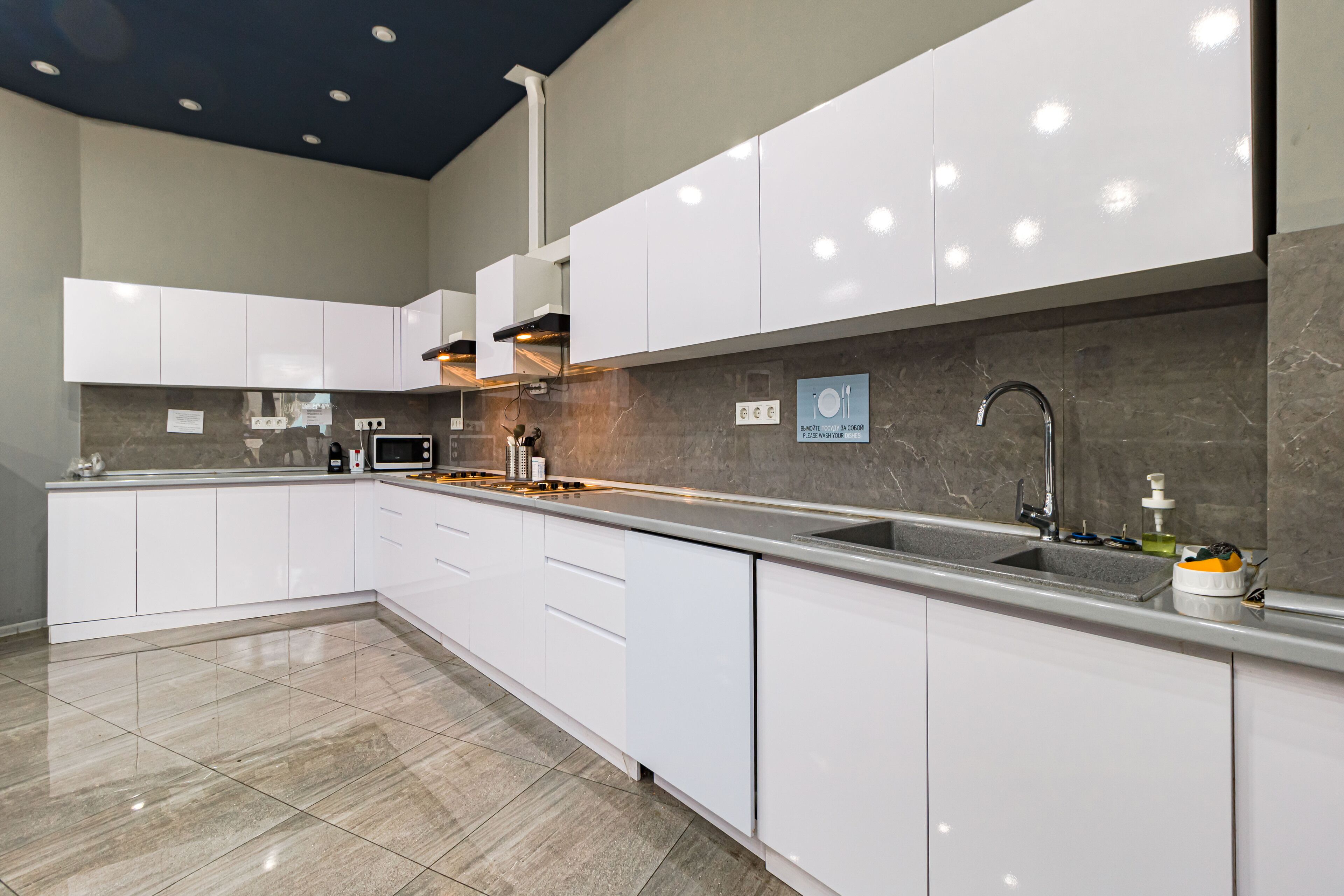 大型雪櫃/冰箱、微波爐、爐具、洗碗機