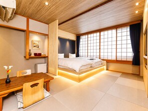 Deluxe Double or Twin Room | Down comforters, desk, WiFi (free) - Nara Ryokan (Nara)