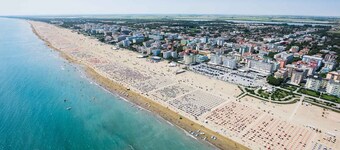 Holiday apartment mit Terrasse und Klimaanlage