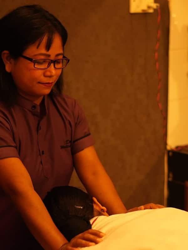 Thai massages, Ayurvedic treatments