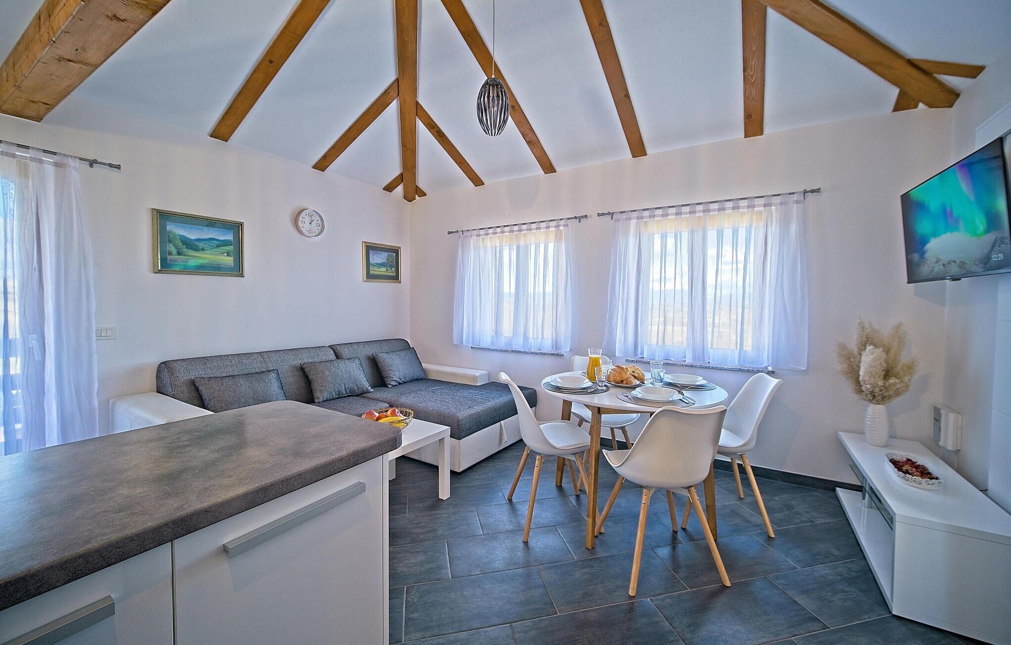 2 Bedroom Beach Front Home In Kraj Donji - Jesenice