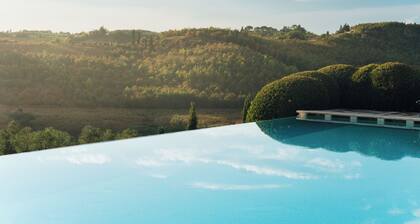 FRANTOIO — LUXURY COTTAGE WITH POOL & BREATHTAKING VIEW
