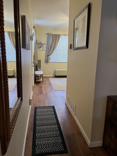 Historic Townsend Park bungalow minutes from Black Canyon National Park