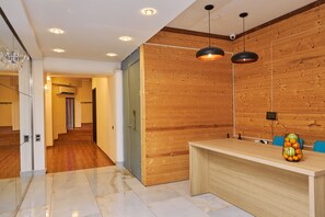Interior entrance - M9 hotel (Tbilisi)