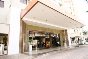 Exterior detail - Thermas Boulevard (Caldas Novas)