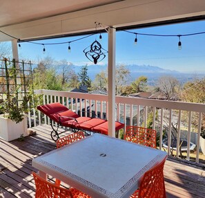 Outdoor dining - Upscale w/ Views, Fireplace, Close to Ski Resorts (Salt Lake City)