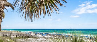 Ground Floor Rental in Destin | Steps to Beach
