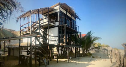 House on the beach - 420 - Canoas de Punta Sal