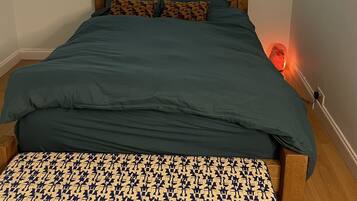 3 bedrooms, WiFi, bed sheets