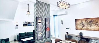 Fully equipped detached house