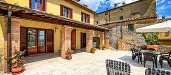 Pet friendly home in Mazzolla