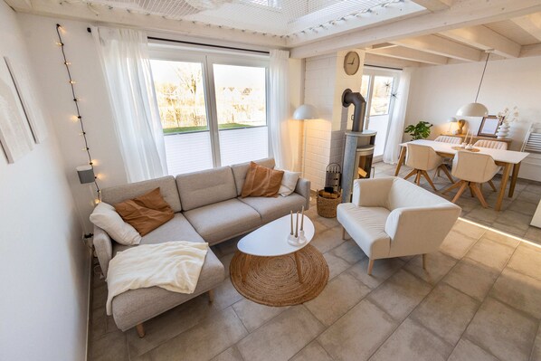 Smart TV, fireplace, video-game console, stereo