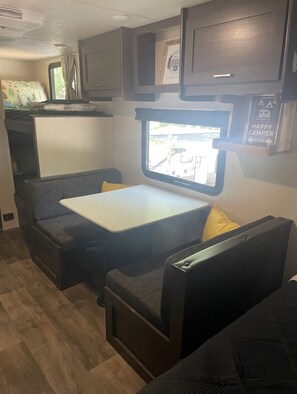 Unclassified image, 4 of 12, button