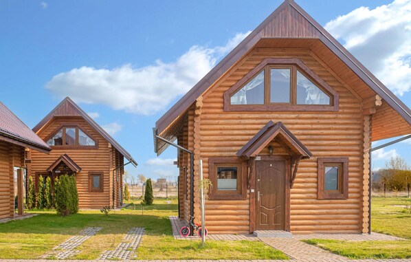 Exterior - Pet friendly home in Jezierzany (Jezierzany)