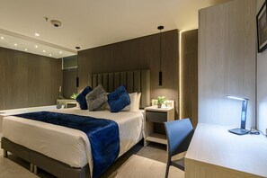 1 bedroom, premium bedding, Tempur-Pedic beds, minibar