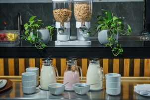 Desayuno continental incluido todos los días 