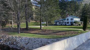 Enceinte de lâhĂ©bergement