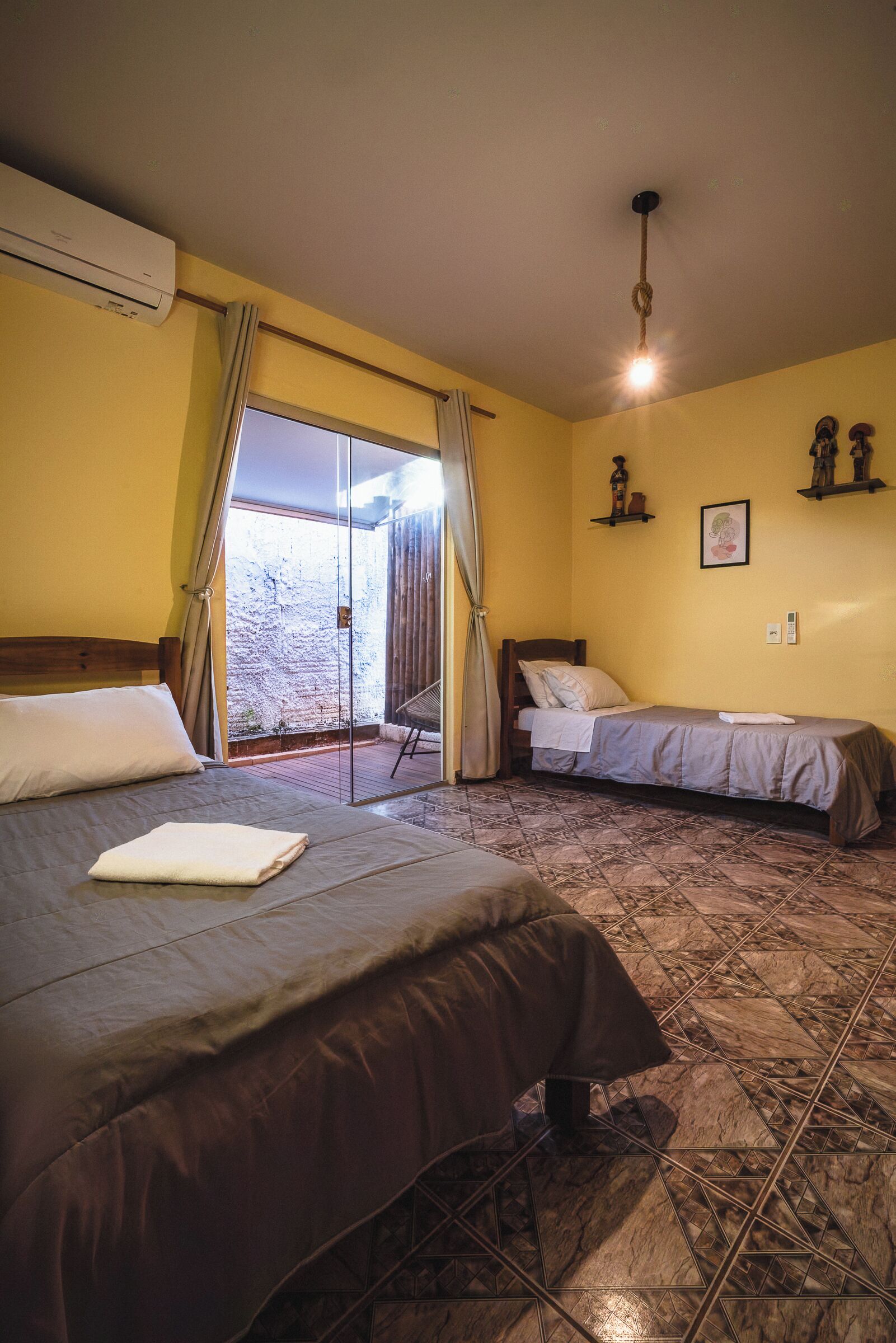 Basic Single Room | Free WiFi, bed sheets