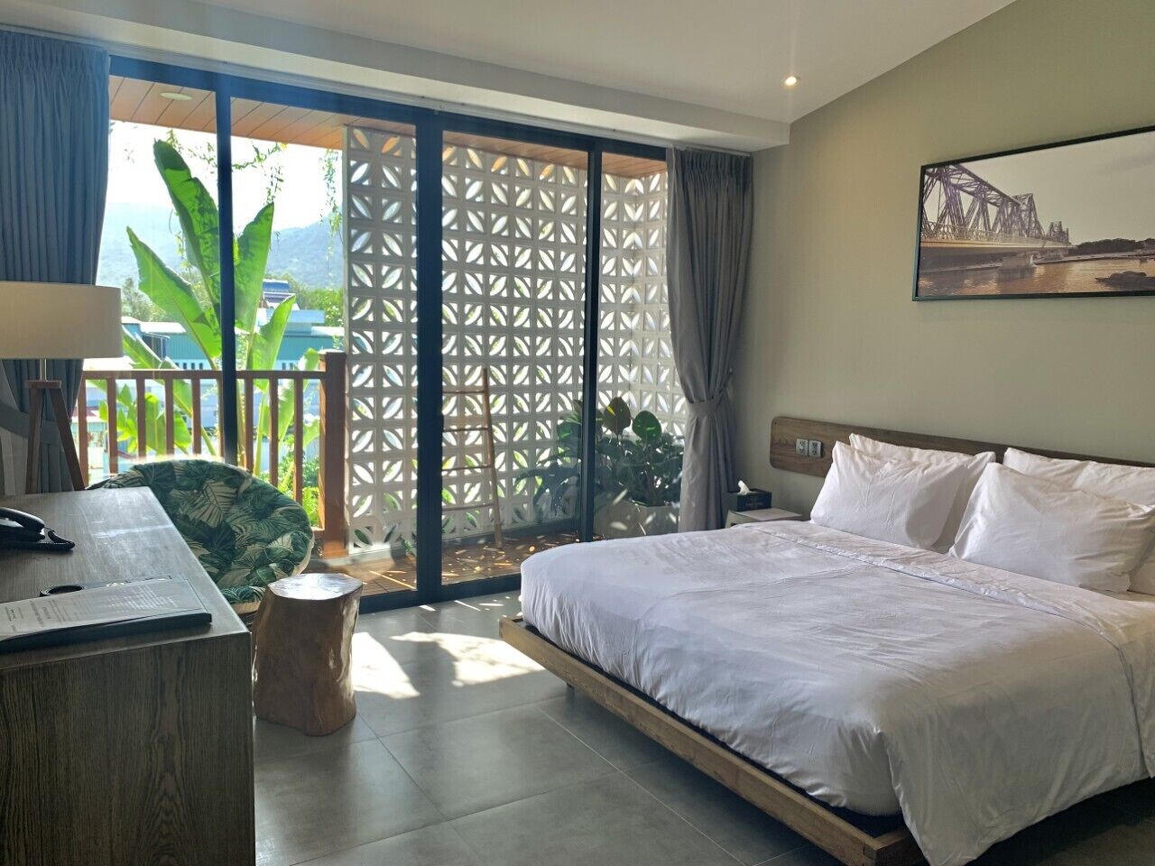 Chambre Deluxe, balcon, vue montagne