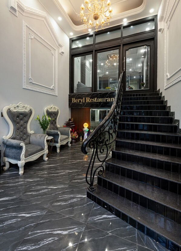 Front of property - Beryl Signature Hanoi Hotel (Hanoi)