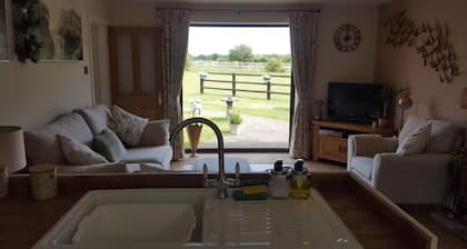 Hope Haven Christian Retreat 1 Bedroom Cottage