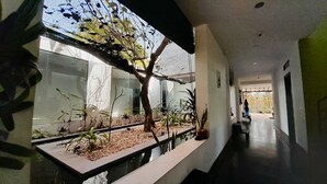 Interior entrance - Nara Sojourn Boutique Villas Siem Reap  (Siem Reap)