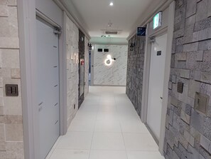 Reception - Hi&Hotel (Pyeongtaek)