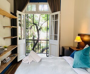 1 bedroom, minibar, free WiFi, bed sheets - Hostal Casa Riquelme - Hostel (Santiago)