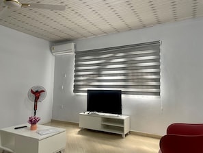 Interior - Teshie-Nungua - Home Away from Home -10 minutes from the beach! (Accra)