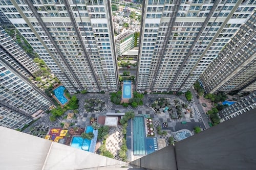 Landmark 81 - Unique Condotel