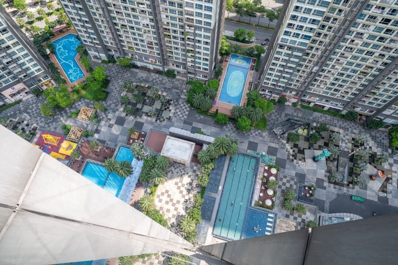 Deluxe Apartment, 1 Bedroom, City View | Garden view