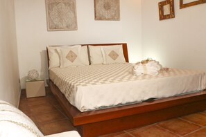 1 Schlafzimmer, Schreibtisch, Bügeleisen/Bügelbrett, kostenloses WLAN