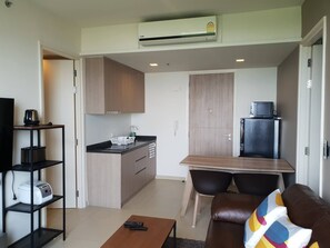 Apartment, 2 Bedrooms, Accessible, Balcony | Private kitchen - 4322 - 2 Bedroom Seaview Apartment, Unixx Pattaya (Pattaya)