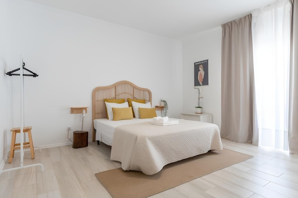 Desk, blackout drapes, iron/ironing board, free WiFi