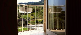 Delightful Sant'Anna Apartment in Salo - Lake Garda.