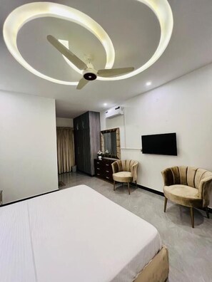 隔音、免费 WiFi