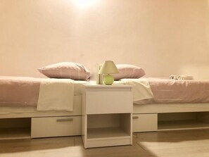 아파트, 침실 2개, 흡연, 발코니 | 3 개의 침실