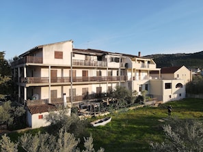 Apartment, 2 Bedrooms, Smoking, Balcony | Exterior