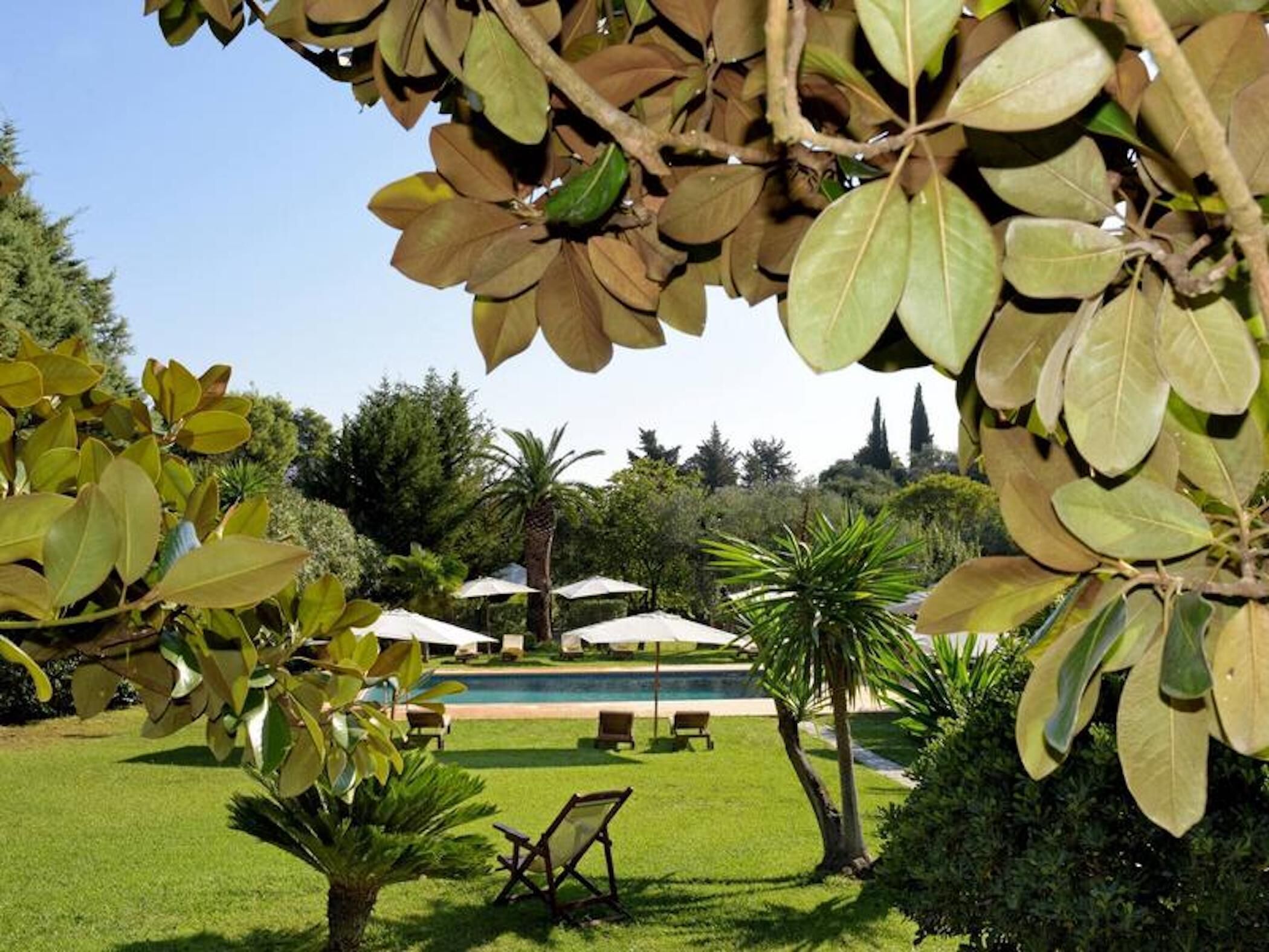 Room, 1 Bedroom, Smoking | Pool | Outdoor pool