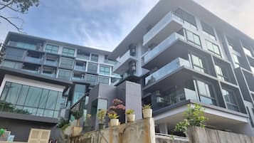 Apartment, 1 Bedroom, Accessible, Balcony | Exterior