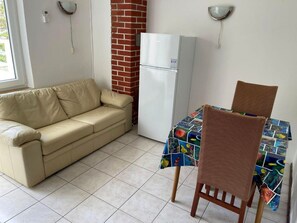 Appartement, 1 chambre, accessible aux personnes à mobilité réduite, fumeur | Salle à manger