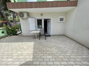 Appartement, 1 chambre, accessible aux personnes à mobilité réduite, fumeur | Balcon